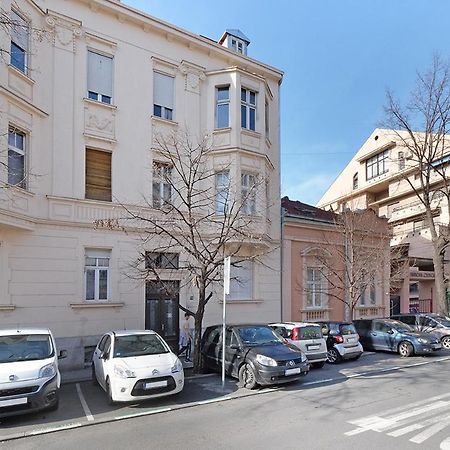 Ikar Apartments Belgrade Exterior photo
