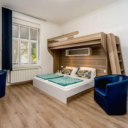 Ikar Apartments Belgrade Exterior photo
