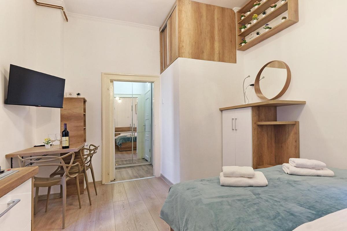 Ikar Apartments Belgrade Exterior photo
